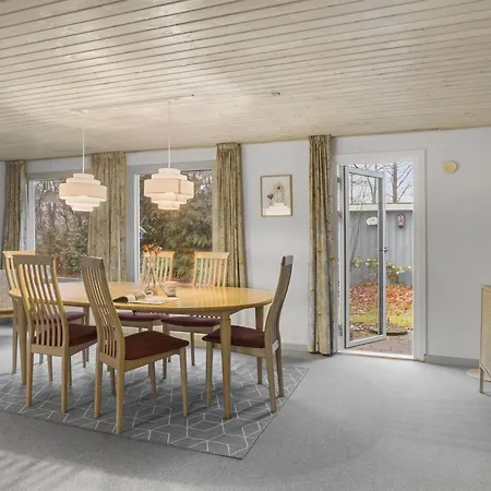 Hébergement de vacances Diuri - 30km From The Sea By Interhome *