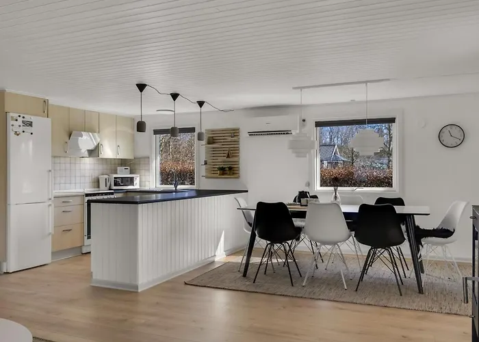 Diuri - 30km From The Sea By Interhome